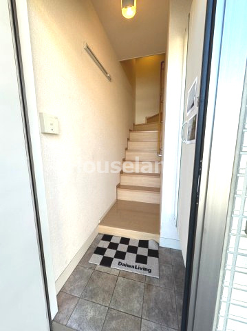 イソラ フェリジェⅡの玄関