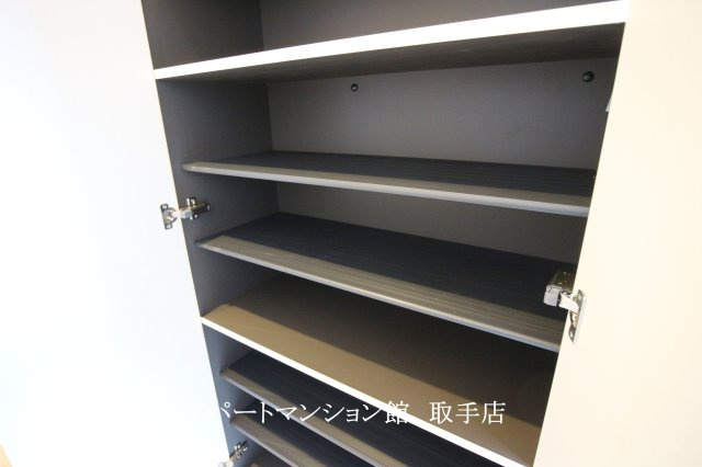 パークヒルズ利根五番館の収納