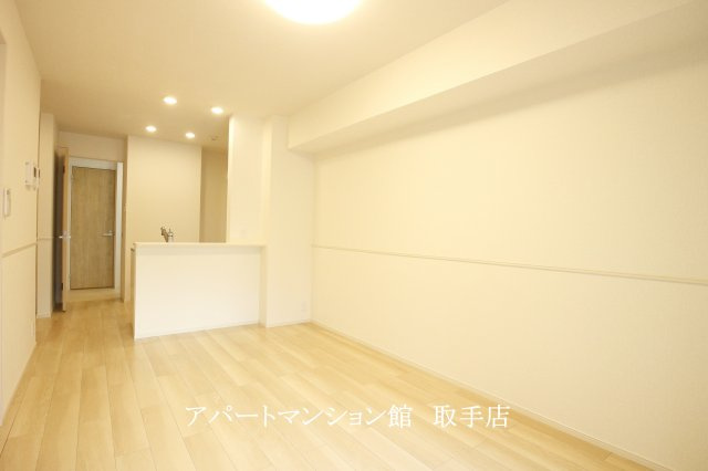 パークヒルズ利根五番館の居間・リビング