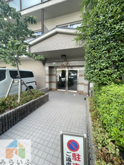 【エントランス】