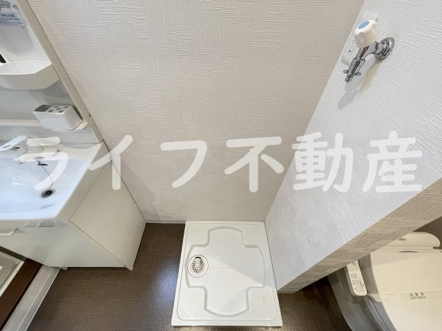 グランドプリッ２長瀬の洗面所|ゆったりとスペースのある洗面所