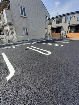 【駐車場】 | メゾン　ヴィオラ | 駐車場です