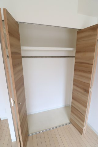 【収納】 | オズレジデンス尼崎 | 十分な収納スペースがあります