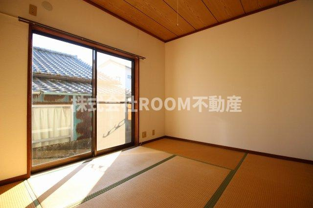 グッデンハウスの和室|落ち着いた雰囲気の和室付きです