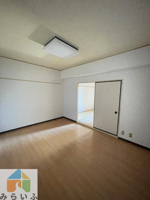 【居間・リビング】 | 原田ビル