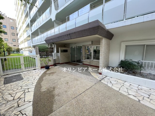 サンハイツ錦糸公園　リ　ノベーション済のエントランス