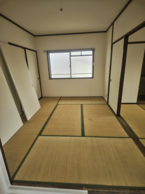 【和室】 | ガレリア清水町レジデンス | 和室ならではの温かな和の空間で寛ぎの時間を過ごせます