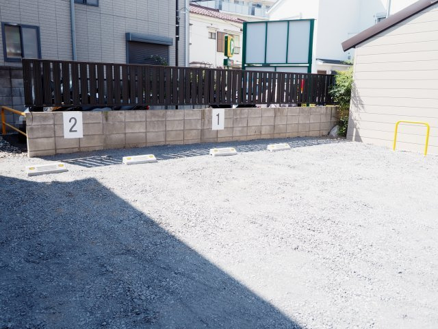 志茂5丁目ユナパーキング