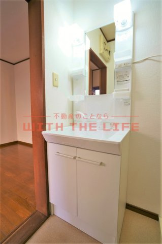 ボヌール荒木【キャンペーン対象物件】の独立洗面台|独立洗面台です