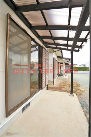 ボヌール荒木【キャンペーン対象物件】のバルコニー|暖かな日差しのふりそそぐバルコニー