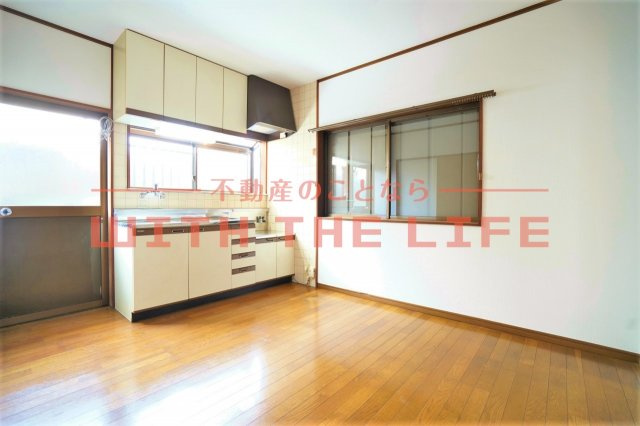 ボヌール荒木【キャンペーン対象物件】の内装|明るい室内です