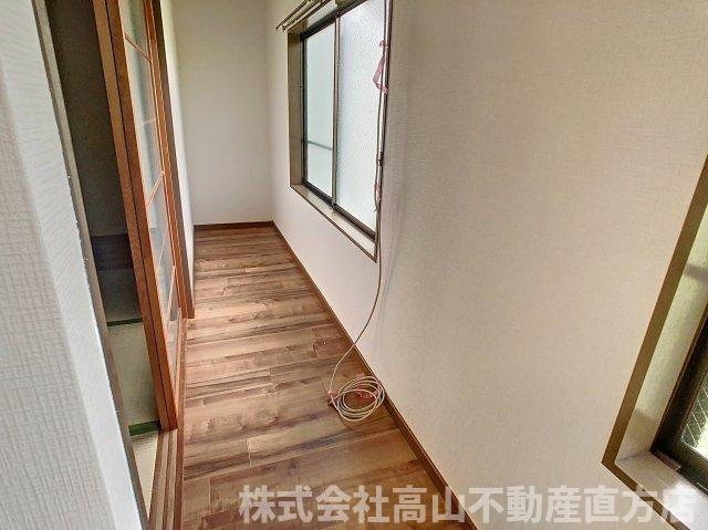 花田貸家の内装