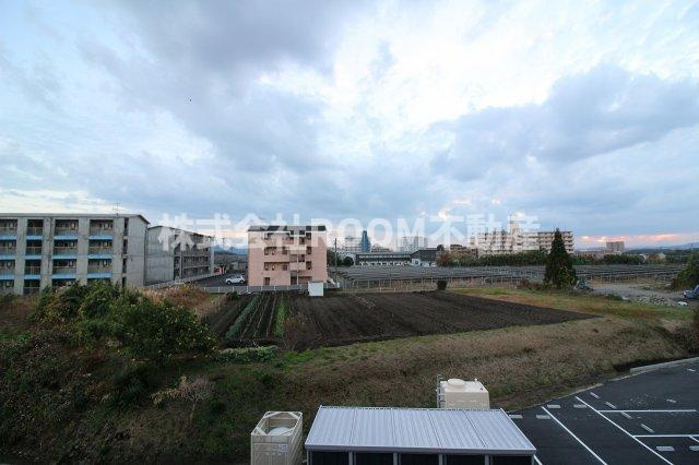 都城市立野町の賃貸マンションの展望