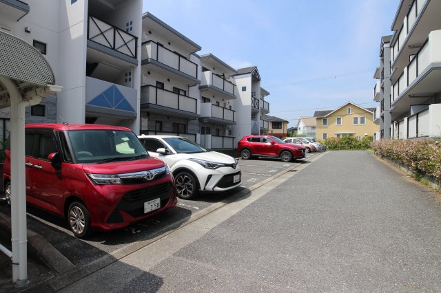 井吹東シティコートの駐車場|井吹東シティコート