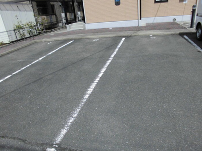 【駐車場】 | セジュール御山 Ａ | 駐車場
