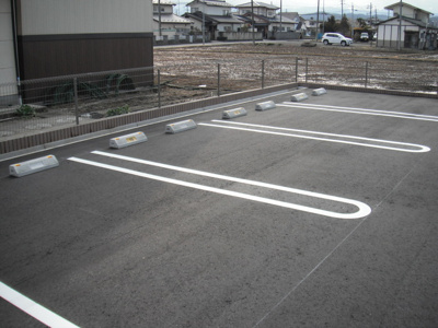 【駐車場】 | ラフィネ Ｂ | 駐車場