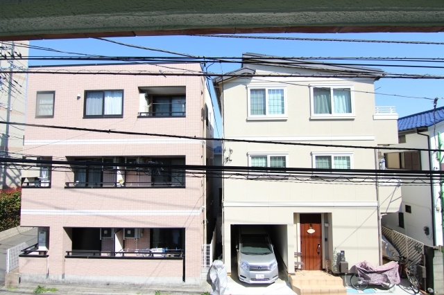 モリタヤビルの展望