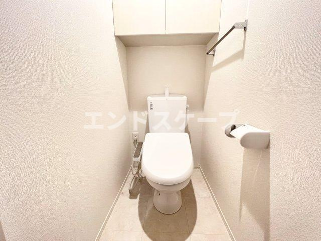 サントリーニのトイレ|高崎、前橋エリアのお部屋探しはエンドスケープまで！お客様の理想お聞かせ下さい♪