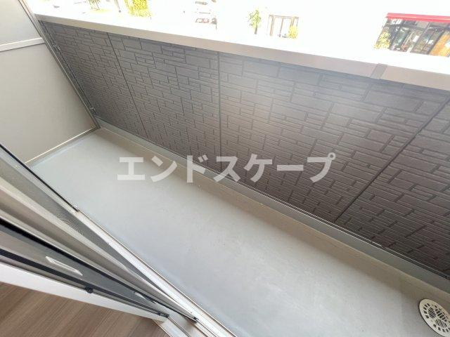 サントリーニのバルコニー|高崎、前橋エリアのお部屋探しはエンドスケープまで！お客様の理想お聞かせ下さい♪