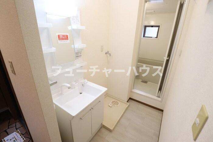 グリーンヴィラ　カサハラ　Ｂの洗面所