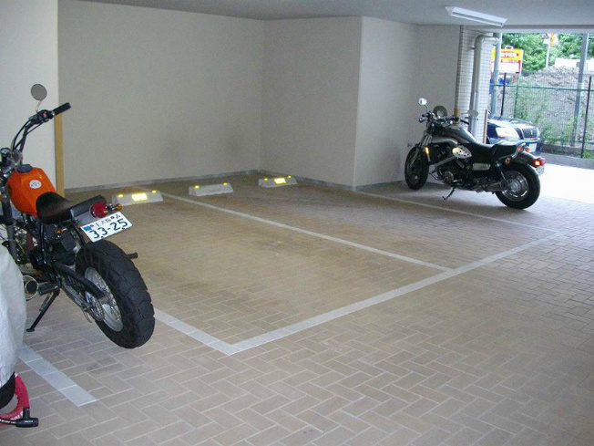 【駐車場】リーガル西天満