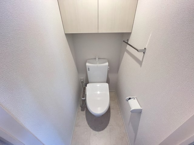 サントリーニのトイレ|高崎、前橋のお部屋探しはエンドスケープまで！お客様の理想お聞かせ下さい♪