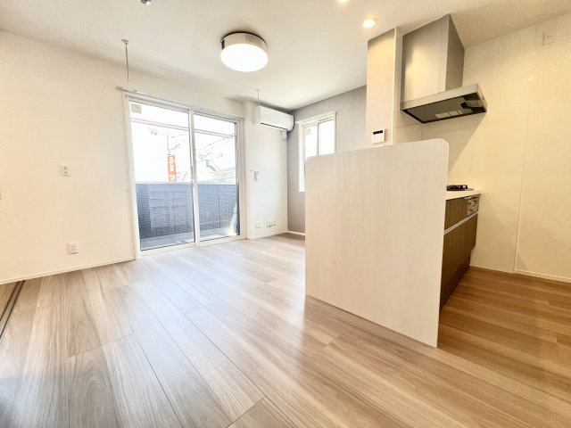 サントリーニの居間・リビング|高崎、前橋のお部屋探しはエンドスケープまで！お客様の理想お聞かせ下さい♪