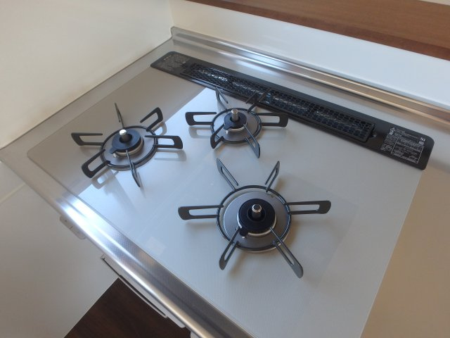 R5年リノベ東町借家のキッチン|東町　借家2F　1LDK　キッチン