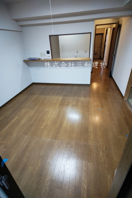 ロワイヤル守屋の内装|同間取り別室の参考写真です