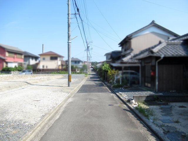 【前面道路含む現地写真】 | 四日市市天カ須賀２丁目　３区画宅地分譲 | 前面道路