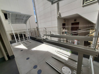 【その他共用部分】 | palazzo　misono | 建物内部に設置してある駐輪場です