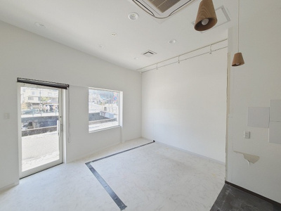 【洋室】 | 玉造温泉街貸店舗