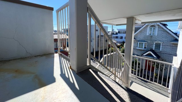 アルビノール五月のエントランス