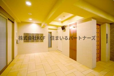 リ・エミネンスのロビー|落ち着いたロビーです