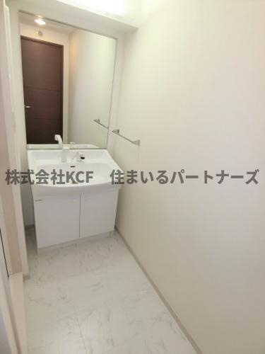 リ・エミネンスの独立洗面台