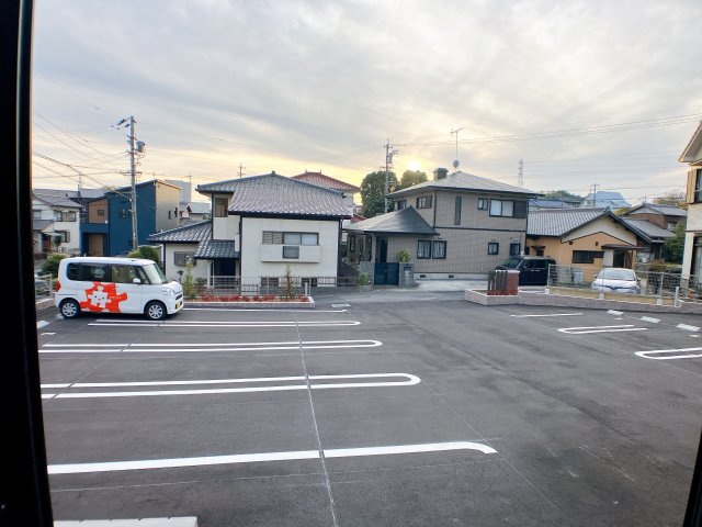 アティランの駐車場