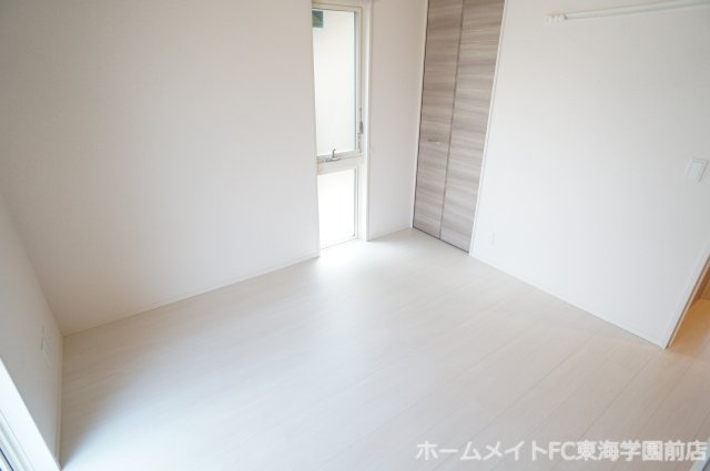 熊本市中央区内坪井町のアパートの寝室