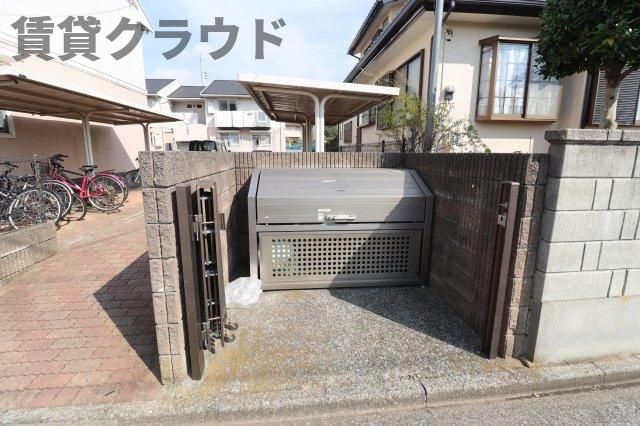 メゾンブランシュ弐番館のその他共用部分|ゴミストッカー