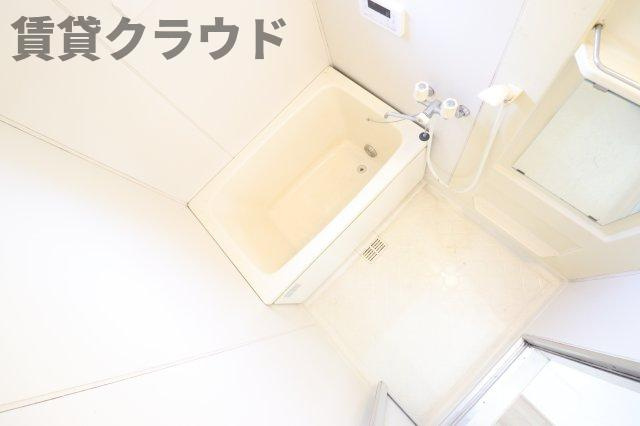 メゾンブランシュ弐番館の浴室|お風呂で日々の疲れを落としましょう
