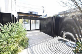 【エントランス】