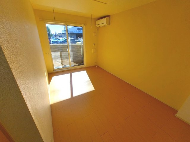 オルキスコートの居間・リビング