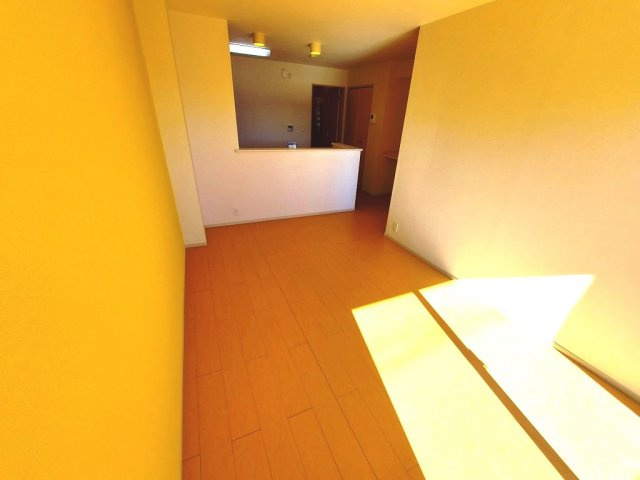 オルキスコートの居間・リビング