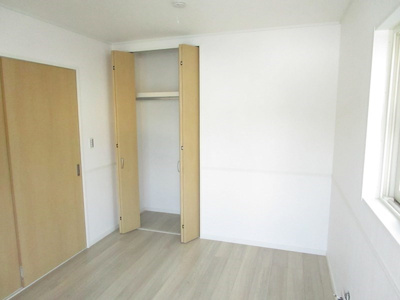 【その他】 | セントラルビレッヂ | 5.2帖洋室