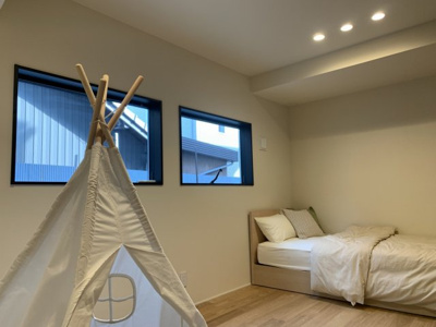 【洋室】 | 菰野町大字菰野　モデルハウス販売