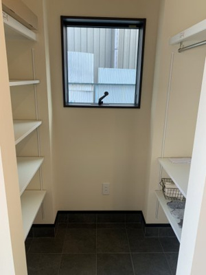 【収納】 | 菰野町大字菰野　モデルハウス販売 | 玄関土間収納　シューズクローゼット