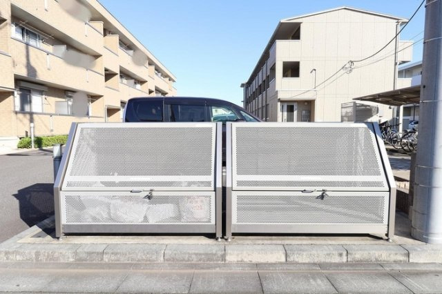 クレッセントのその他共用部分|ゴミストッカー