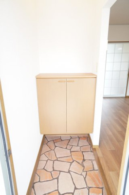 【玄関】 | エスポワール壱番館 | ※同物件・同タイプの写真です。