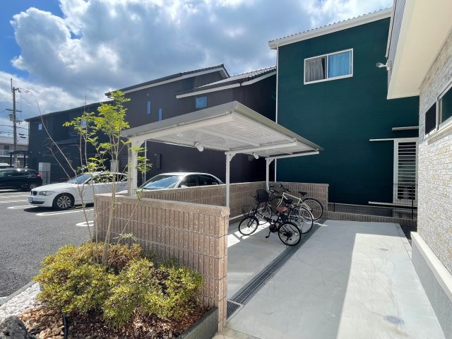 プラトウハウスのその他共用部分|駐輪スペースです