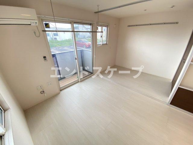 シャトレグランの居間・リビング|高崎、前橋エリアのお部屋探しはエンドスケープまで！お客様の理想お聞かせ下さい♪