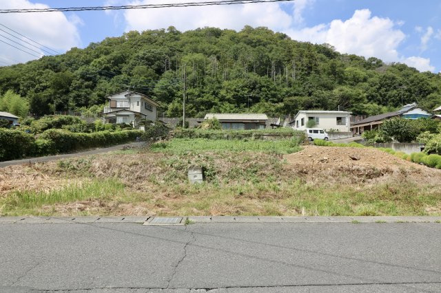 足利市八椚町の売地の外観